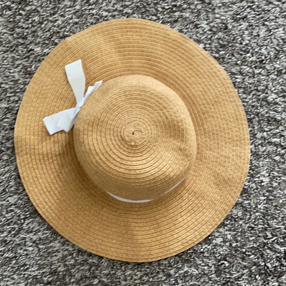 Old navy summer straw hat